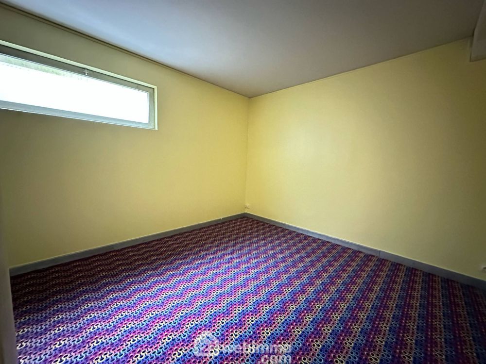 Photo 8 - Laon 02000 à Laon