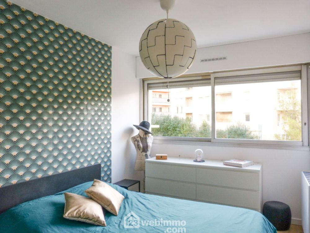 Photo 10 - Marseille 13008 à Marseille