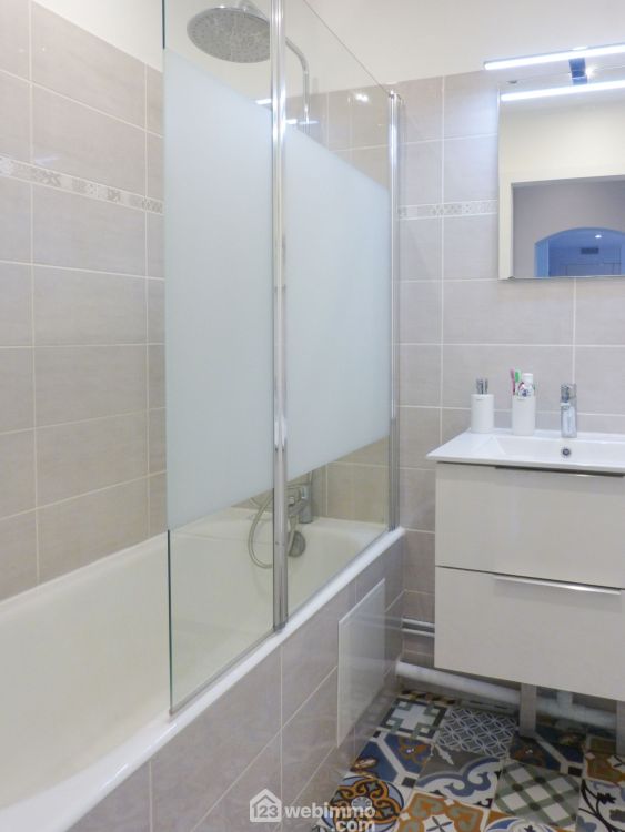 Photo 9 - Marseille 13008 à Marseille