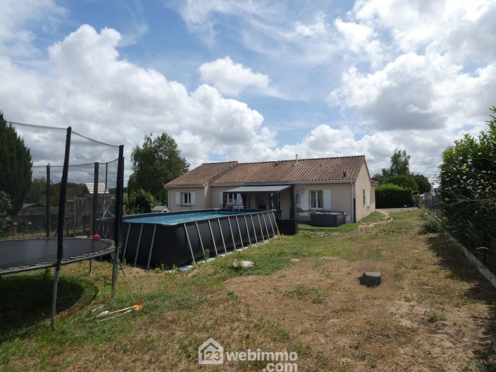 Photo 21 - Scorbé-Clairvaux 86140 à Scorbé-Clairvaux