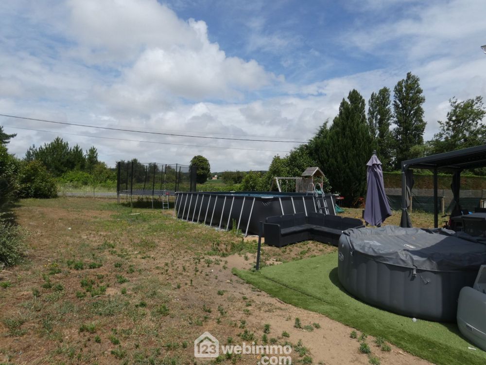 Photo 22 - Scorbé-Clairvaux 86140 à Scorbé-Clairvaux