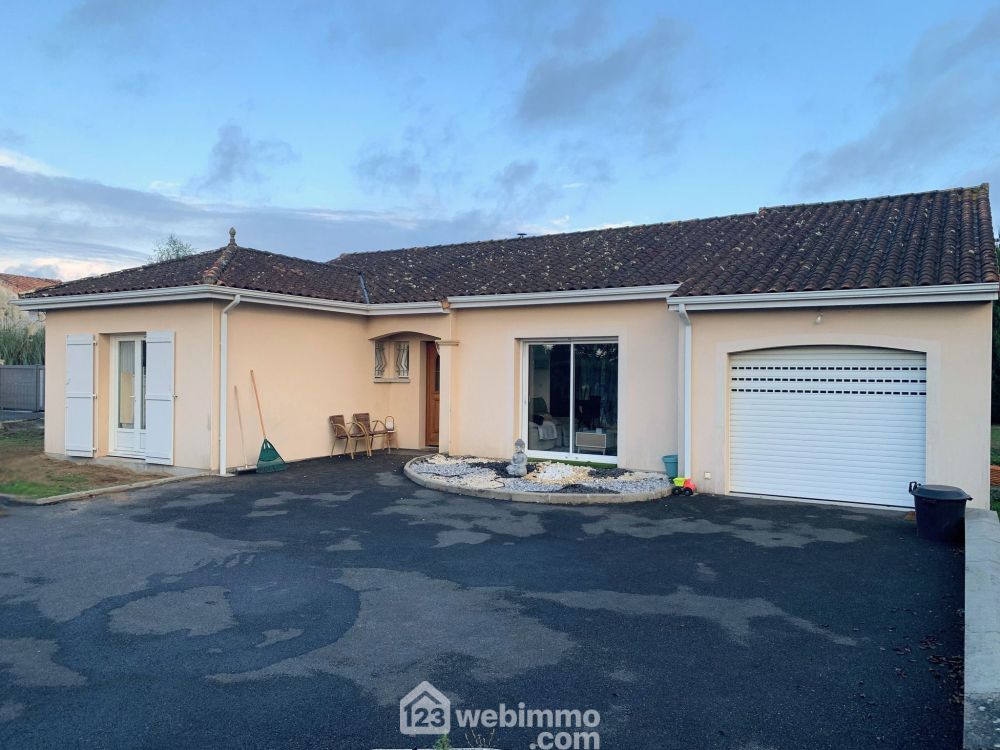 Photo 2 - Scorbé-Clairvaux 86140 à Scorbé-Clairvaux