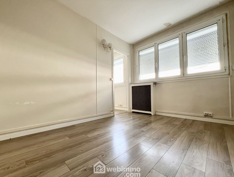 Photo 8 - Montrouge 92120 à Montrouge