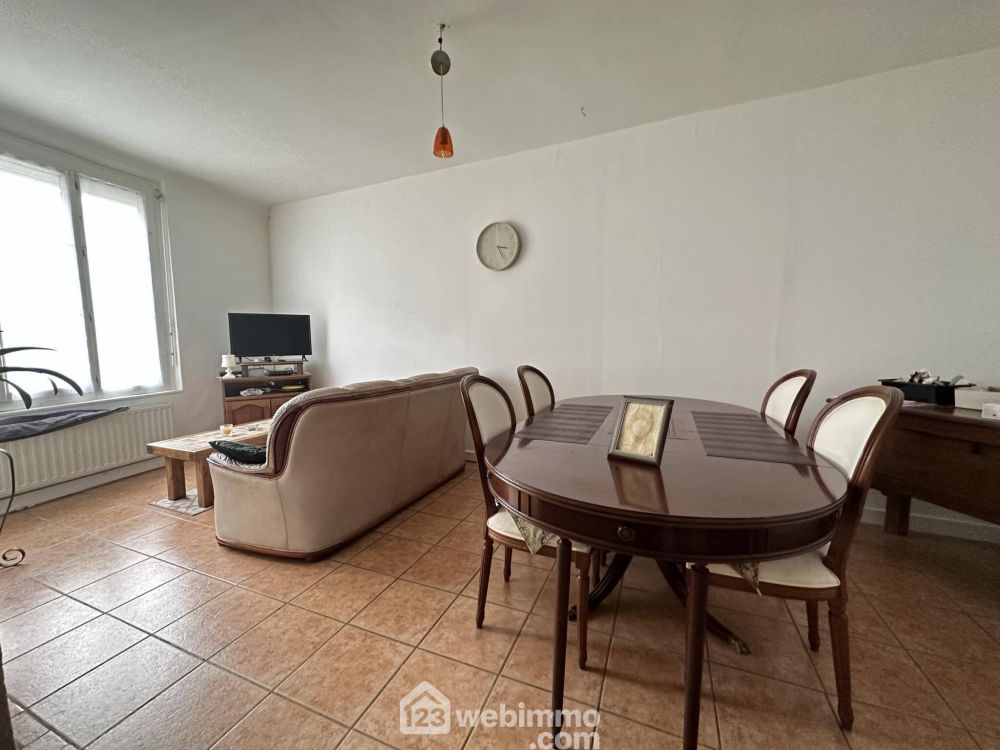 Photo 2 - Crépy 02870 à Crépy