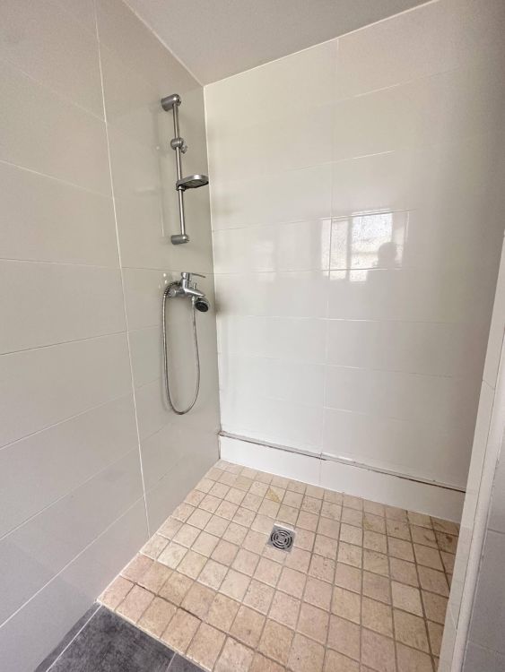 Photo 11 - Laon 02000 à Laon