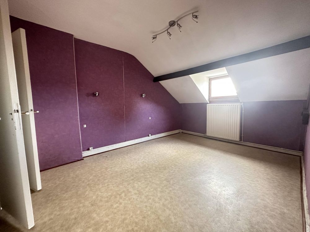 Photo 13 - Laon 02000 à Laon