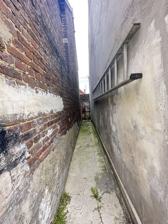 Photo 18 - Laon 02000 à Laon