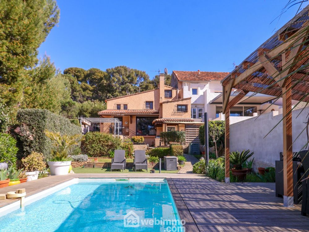 Photo 3 - Marseille 13009 à Marseille