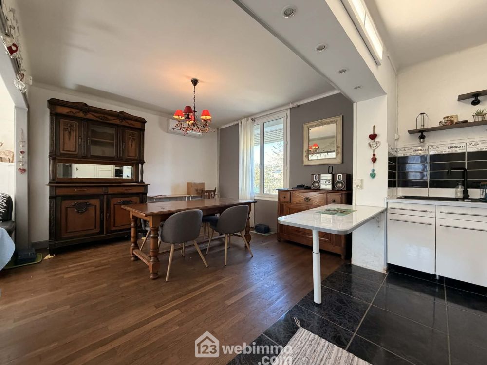 Photo 10 - Laon 02000 à Laon