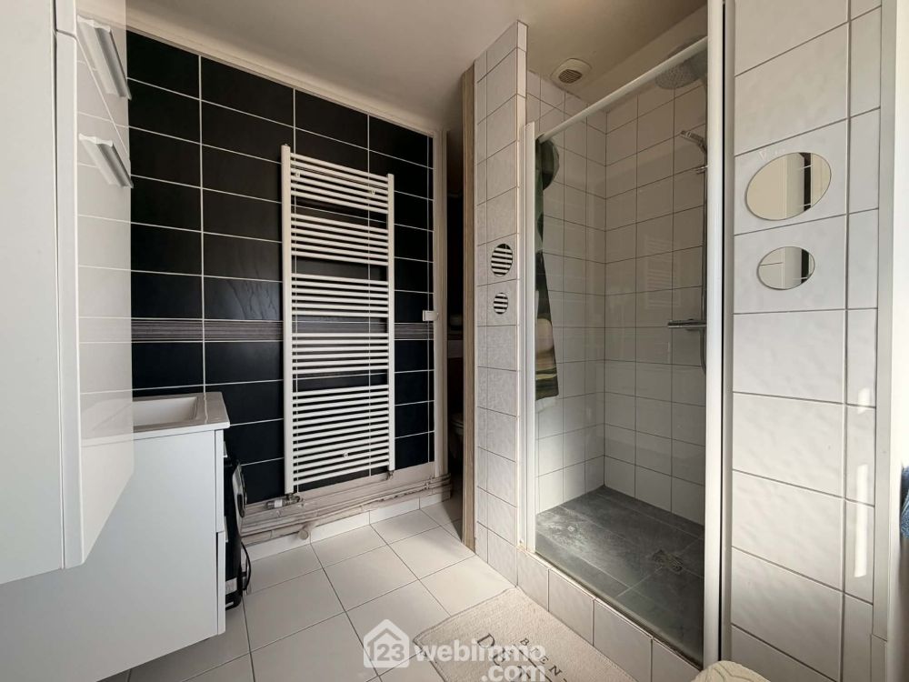 Photo 22 - Laon 02000 à Laon