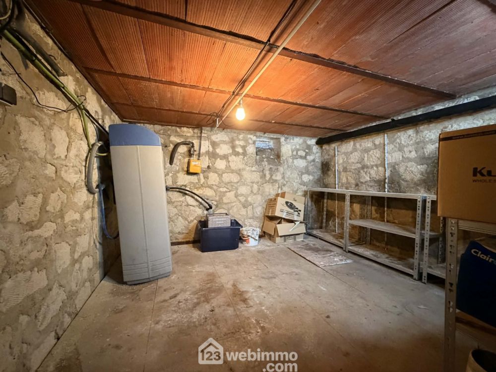 Photo 28 - Laon 02000 à Laon