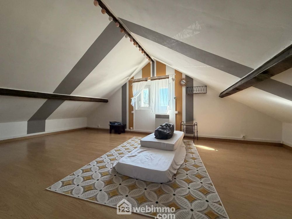 Photo 25 - Laon 02000 à Laon