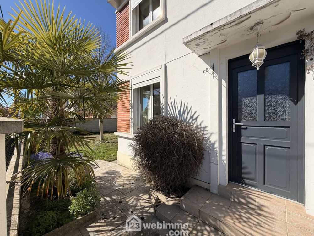 Photo 36 - Laon 02000 à Laon