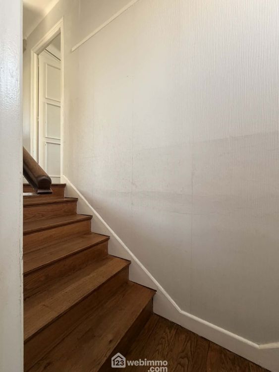 Photo 24 - Laon 02000 à Laon