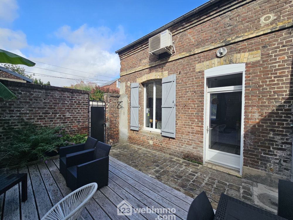 Photo 21 - Laon 02000 à Laon