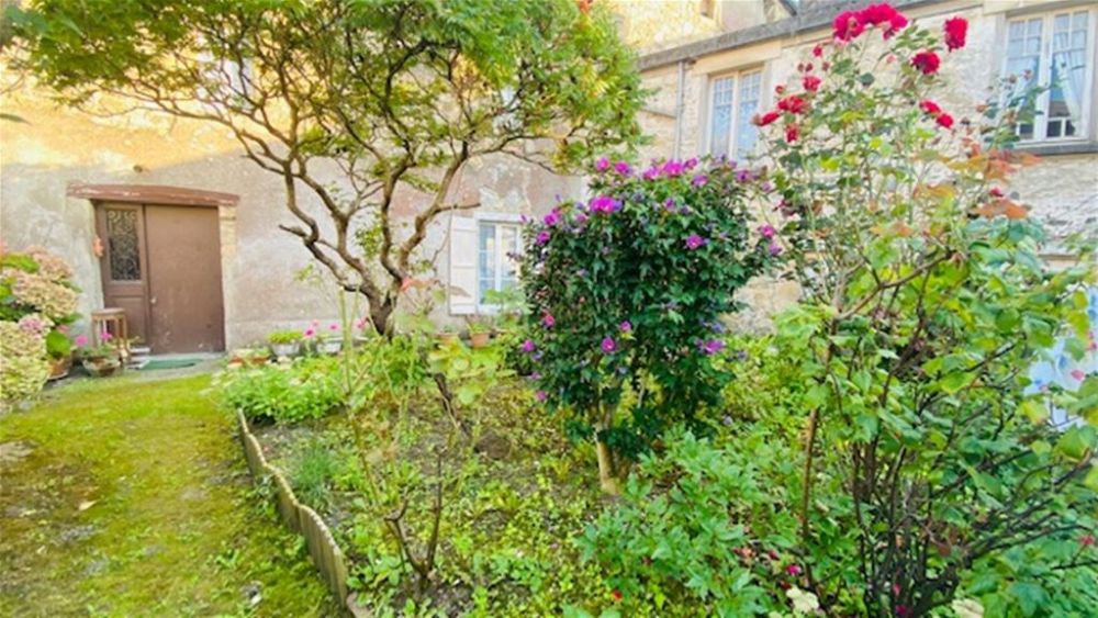 Photo 2 - Coutances 50200 à Coutances