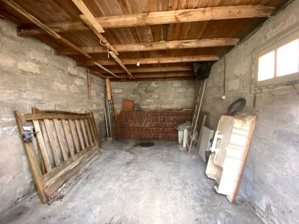 Photo 12 - Coutances 50200 à Coutances