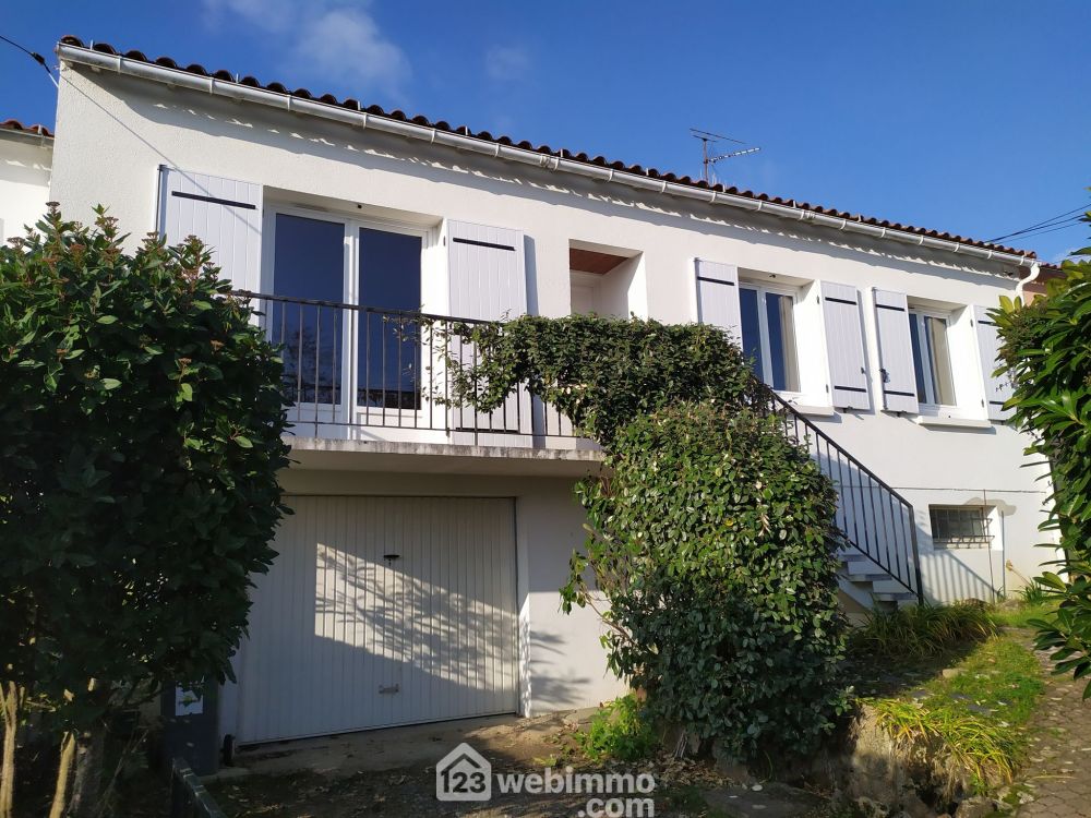 Photo 2 - La Roche-sur-Yon 85000 à La Roche-sur-Yon