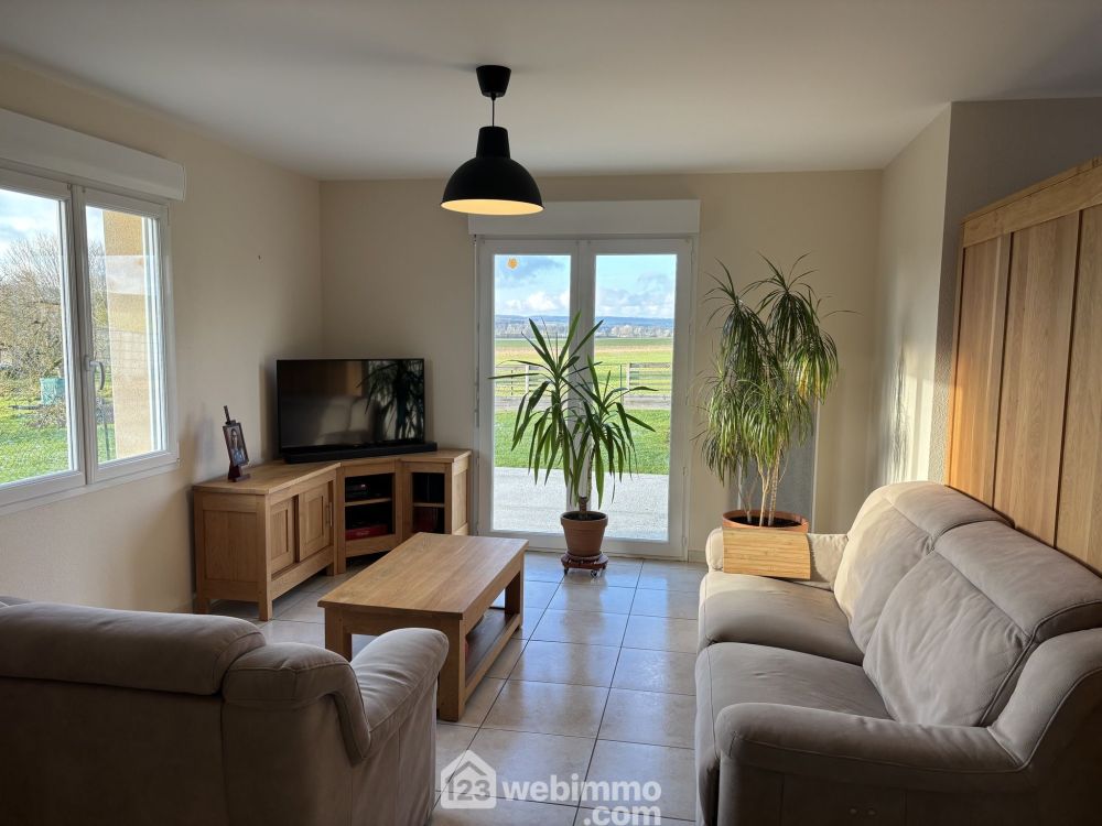 Photo 2 - Ambly-sur-Meuse 55300 à Ambly-sur-Meuse