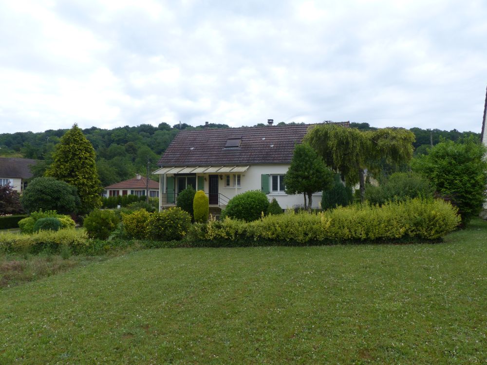 Photo 2 - Chivres-Val 02880 à Chivres-Val