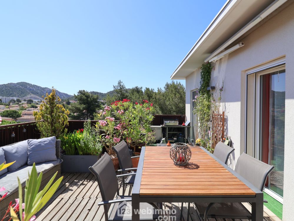 Photo 2 - Marseille 13009 à Marseille