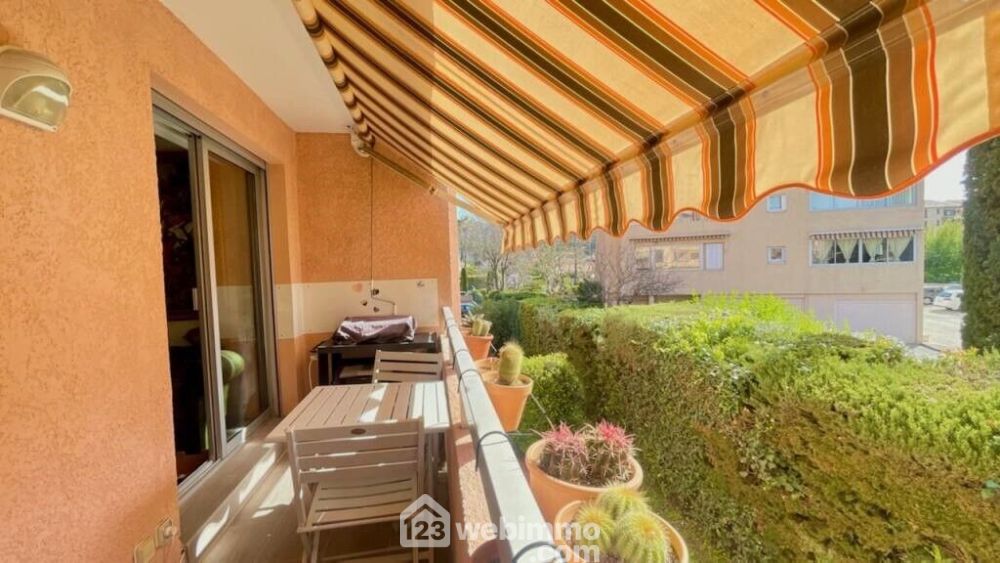 Photo 2 - Sainte-Maxime 83120 à Sainte-Maxime