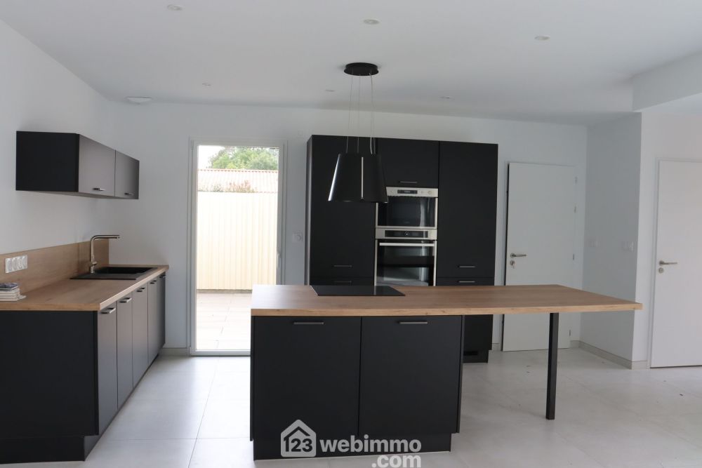 Photo 2 - Saint-Hilaire-la-Forêt 85440 à Saint-Hilaire-la-Forêt