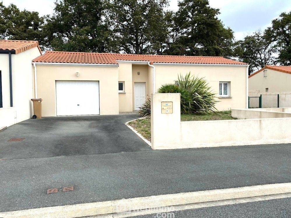 Photo 1 - Toutlemonde 49360 à Toutlemonde