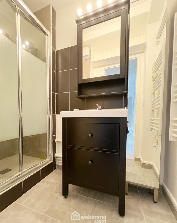 Photo 9 - Montrouge 92120 à Montrouge