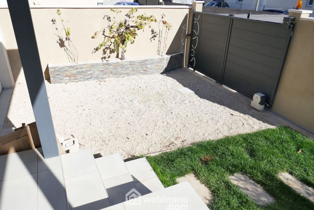 Photo 3 - Arles 13280 à Arles