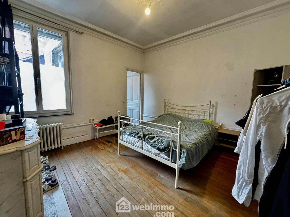 Photo 24 - Saint-Quentin 02100 à Saint-Quentin