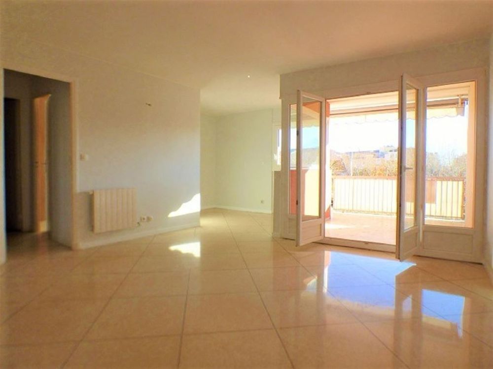 Photo 2 - Sainte-Maxime 83120 à Sainte-Maxime