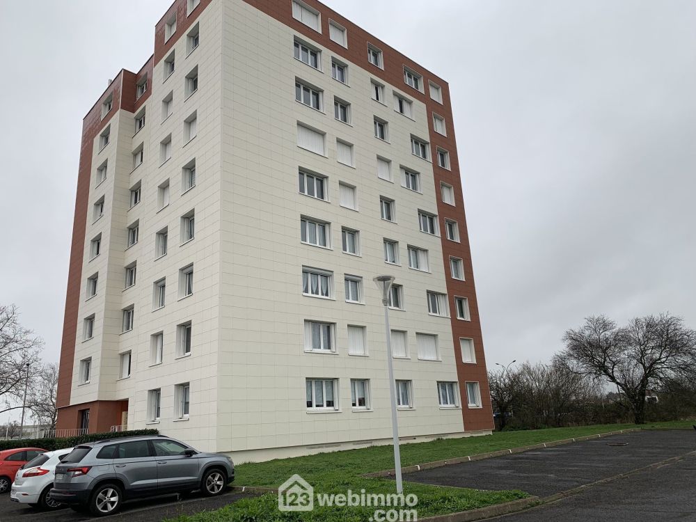 Photo 2 - Châtellerault 86100 à Châtellerault