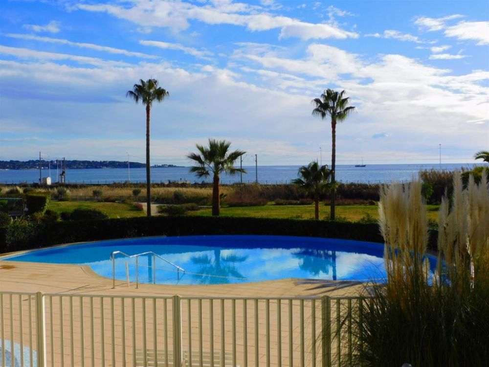 Photo 2 - Antibes 06160 à Antibes