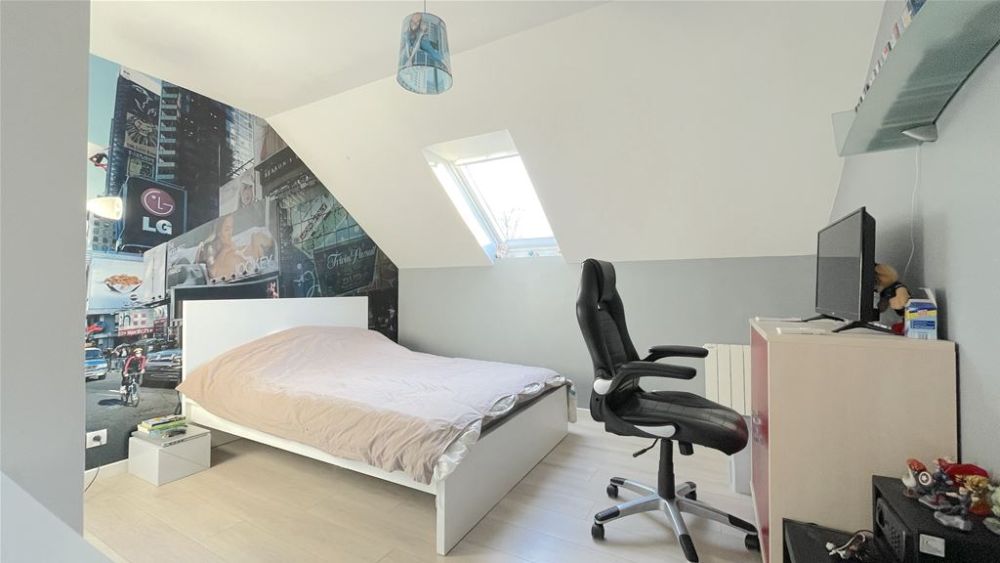 Photo 10 - Mandres-les-Roses 94520 à Mandres-les-Roses