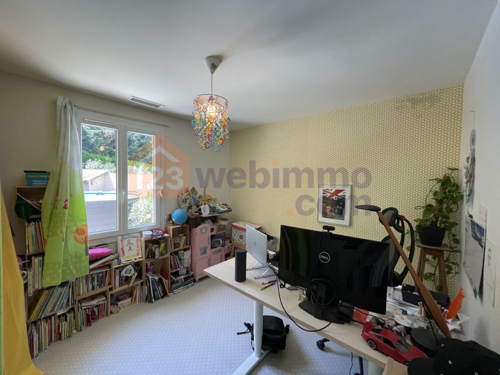 Photo 5 - Caumont-sur-Durance 84510 à Caumont-sur-Durance