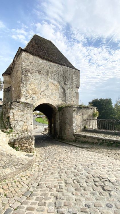 Photo 11 - Laon 02000 à Laon