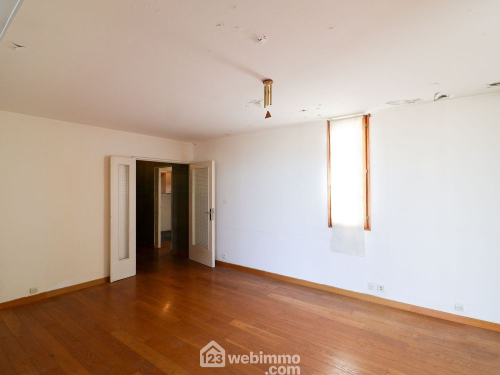 Photo 11 - Marseille 13008 à Marseille