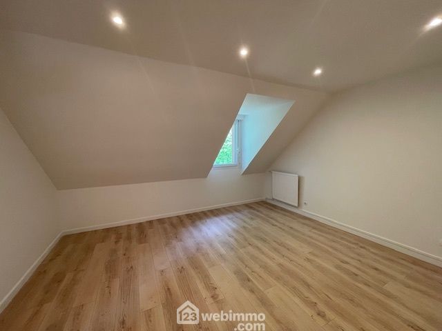 Photo 2 - Noyon 60400 à Noyon