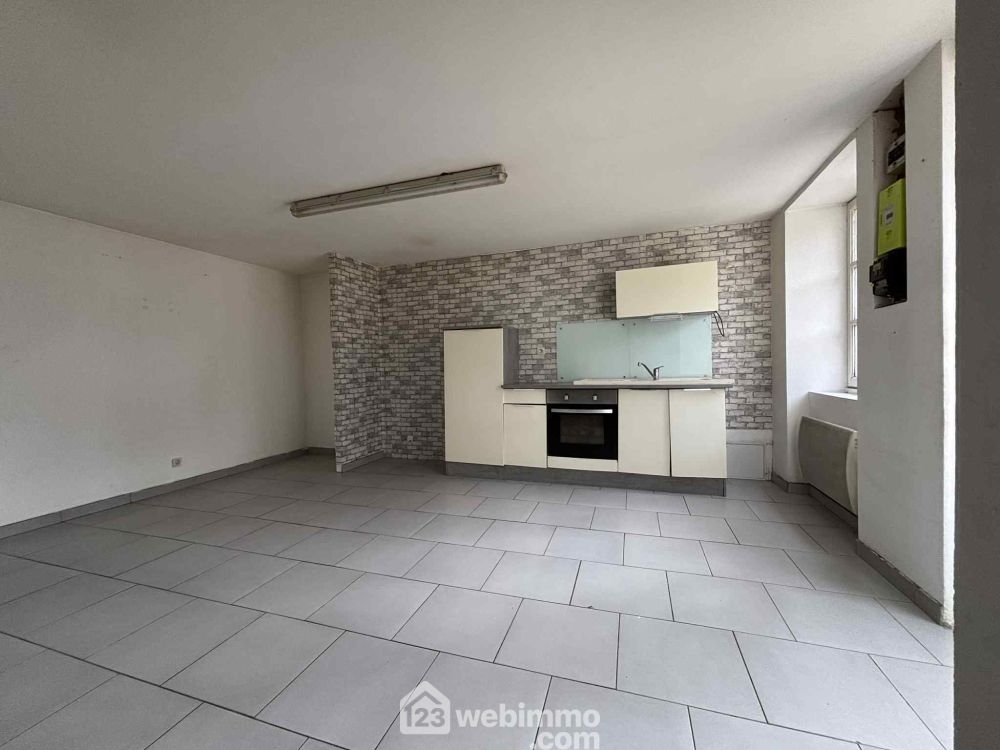 Photo 4 - Les Ormes 86220 à Les Ormes