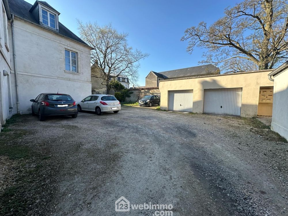 Photo 3 - Laon 02000 à Laon