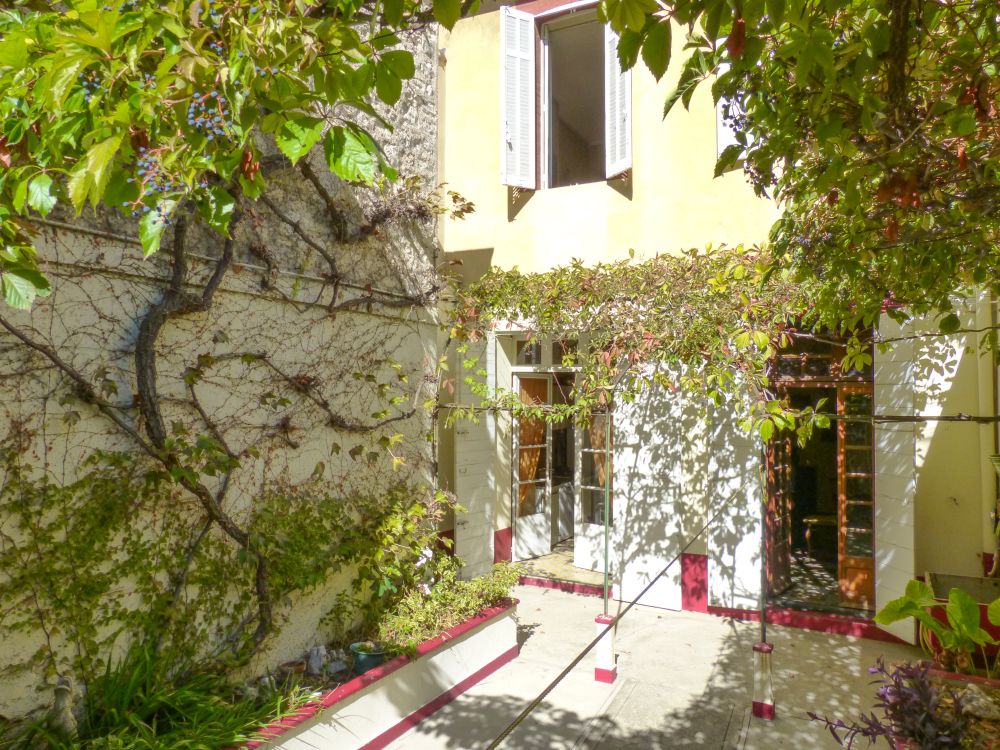 Photo 11 - Marseille 13008 à Marseille