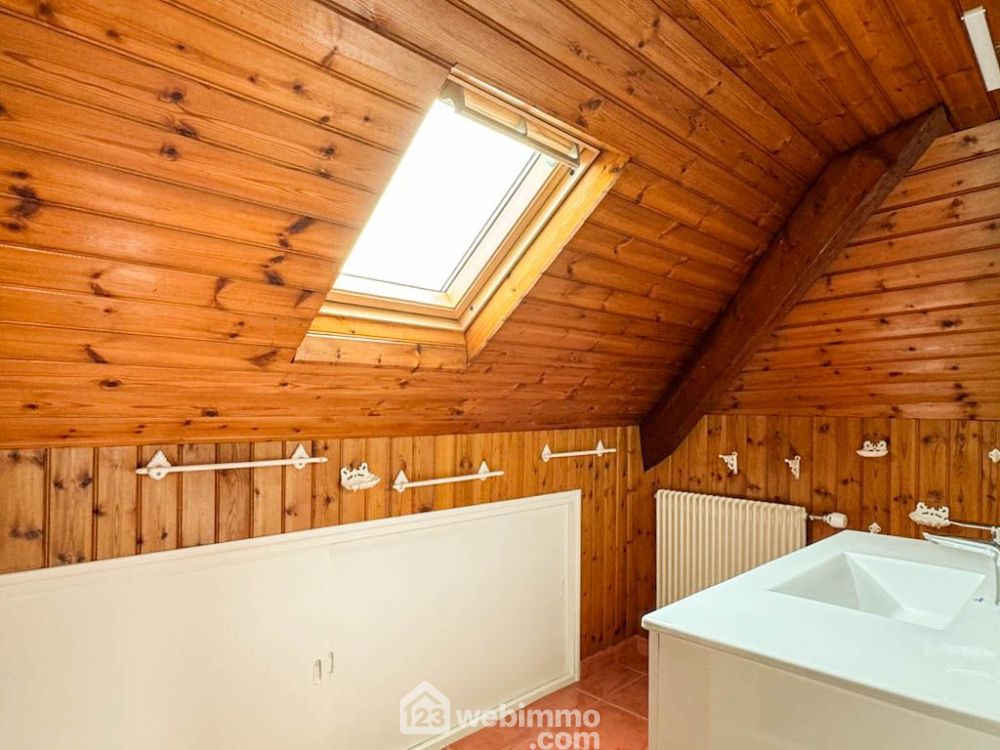 Photo 8 - Cholet 49300 à Cholet