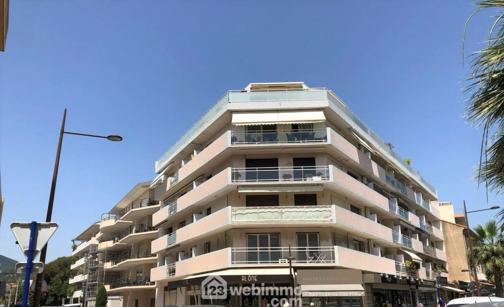 Photo 1 - Sainte-Maxime 83120 à Sainte-Maxime