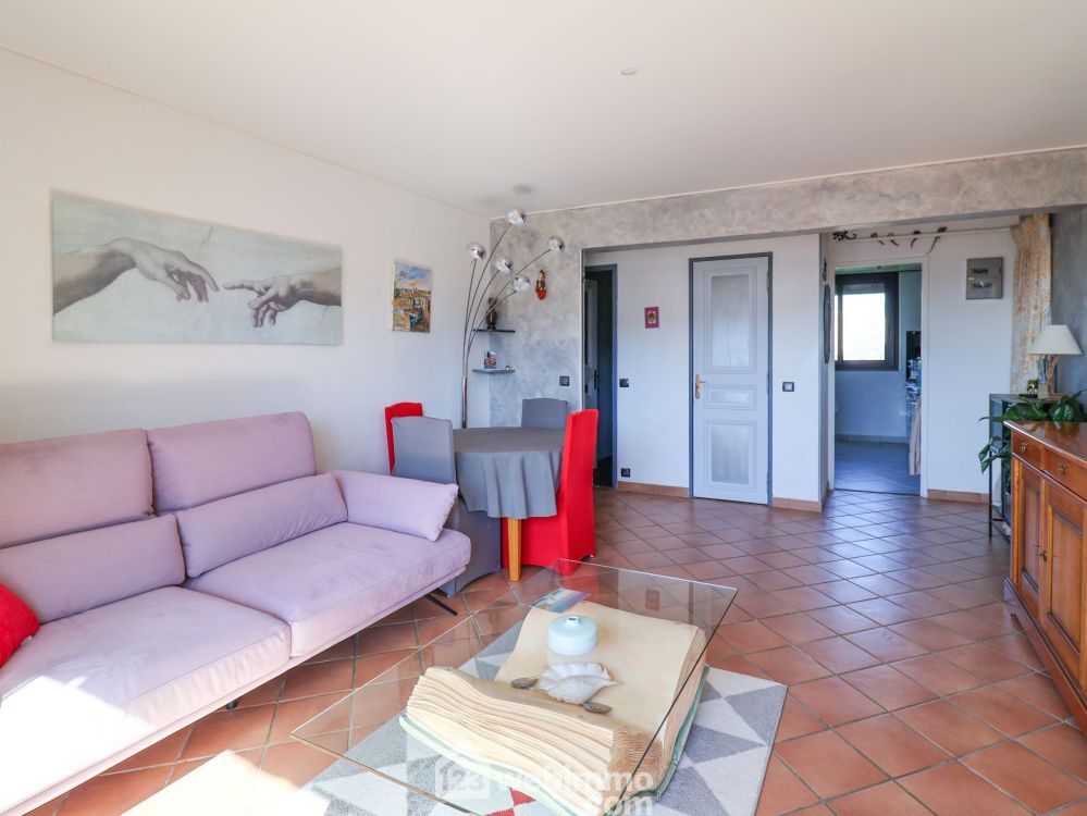 Photo 8 - Marseille 13009 à Marseille