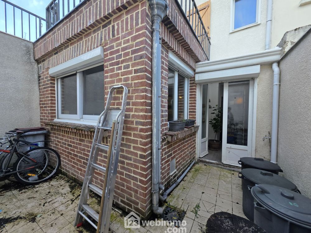 Photo 9 - Saint-Quentin 02100 à Saint-Quentin