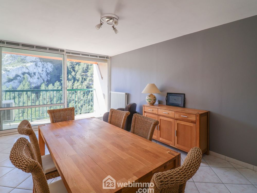 Photo 11 - Marseille 13008 à Marseille