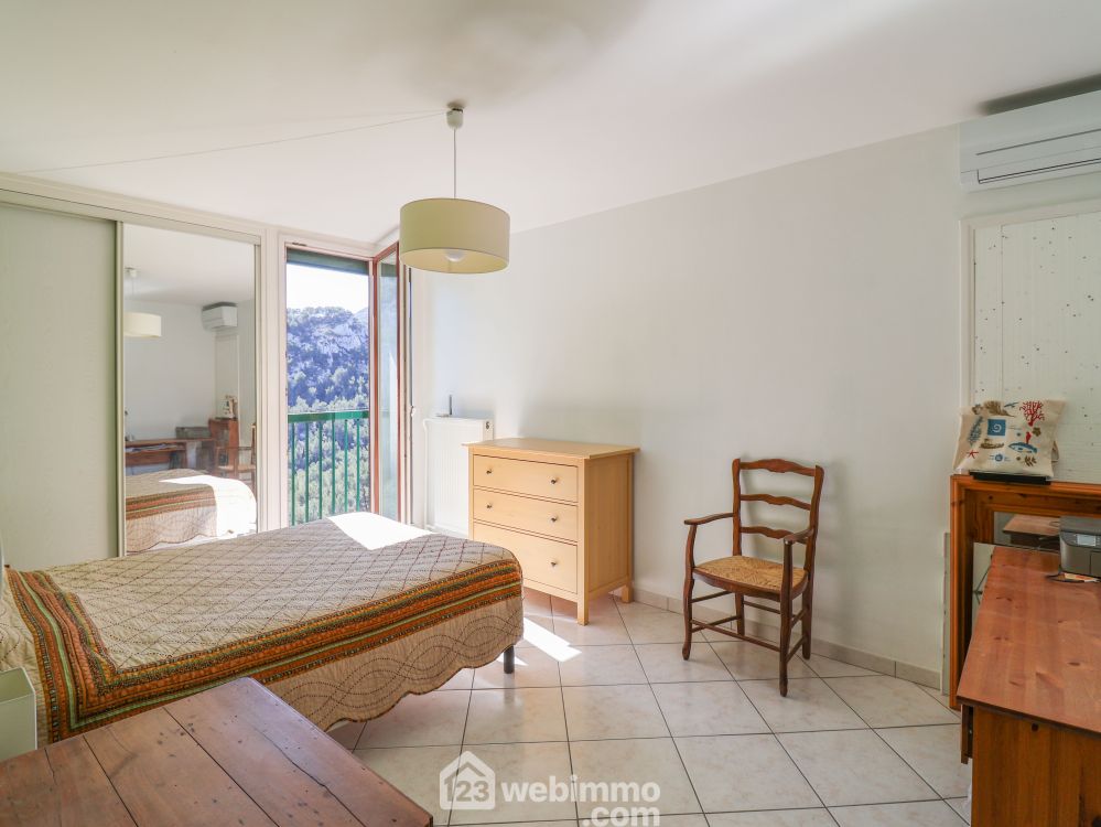 Photo 15 - Marseille 13008 à Marseille