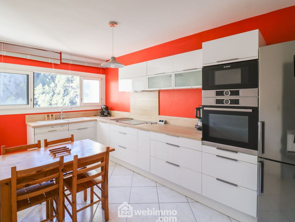 Photo 12 - Marseille 13008 à Marseille