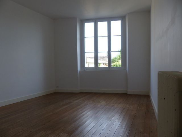 Photo 8 - Vailly-sur-Aisne 02370 à Vailly-sur-Aisne